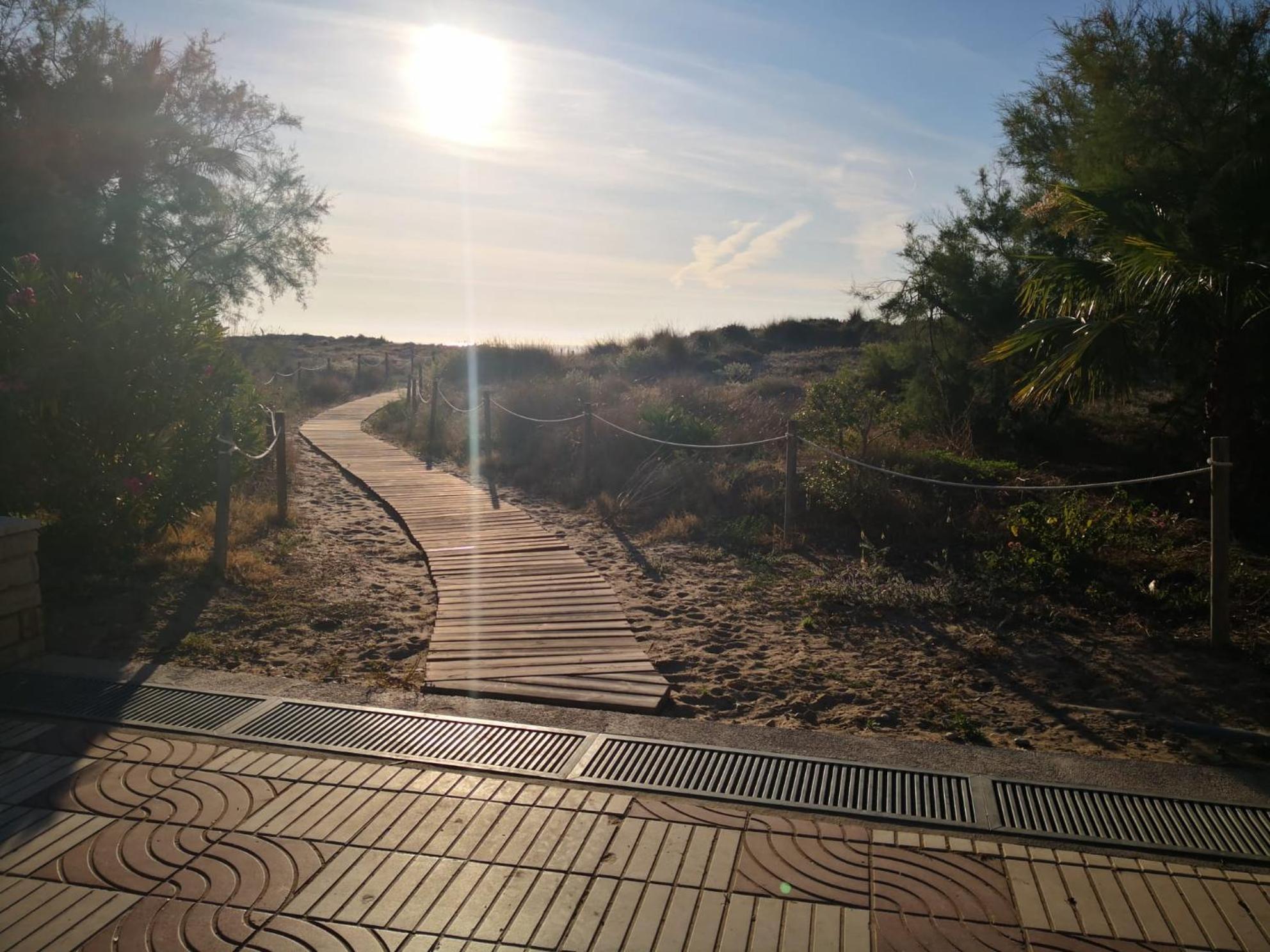 Sea View Apartment, First Line On The Beach, Remote Work Canet d'En Berenguer Ngoại thất bức ảnh